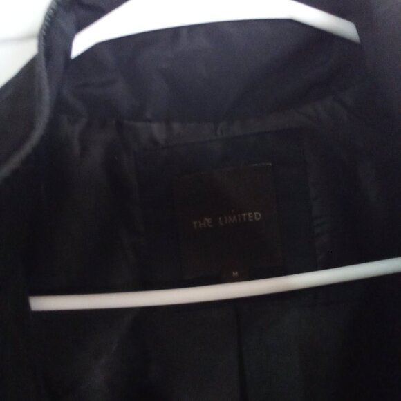 The Limited Jacket Trench Coat Women M Ruffle Belt Pockets Hidden Buttons Black - Picture 11 of 15